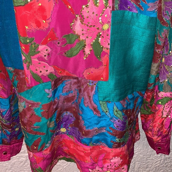 🦋OOAK Rainbow Patchwork Silk Embellished Tunic Top - Picture 12 of 16